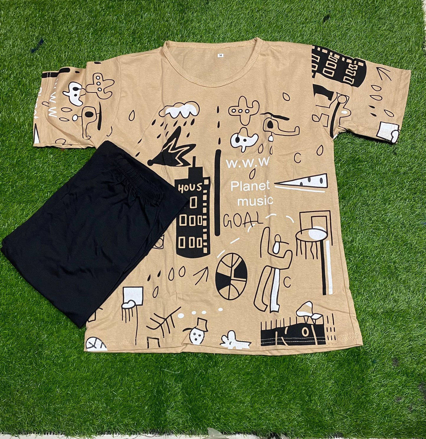 Brown Graphic Printed T-shirt with Sold Black Trouser Dress